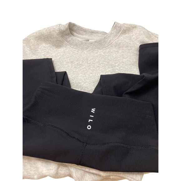 Wilo Wellness Club Gray Pullover Sweatshirt & Black Leggings Set New - Picture 1 of 15